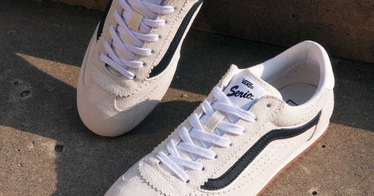 VANS』のレトロスニーカーは春のシティルックに最適な一足！ | MORE