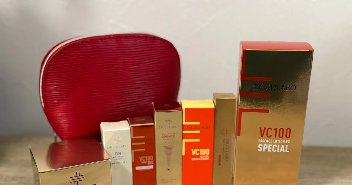 DR.CI:LABO ドクターシーラボ オーサムコフレ2024 VC100 bca8acd4-e07c-4603-9d4e-