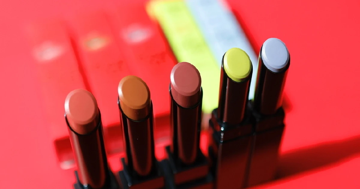 c4d74222-662d-40cd-b687-