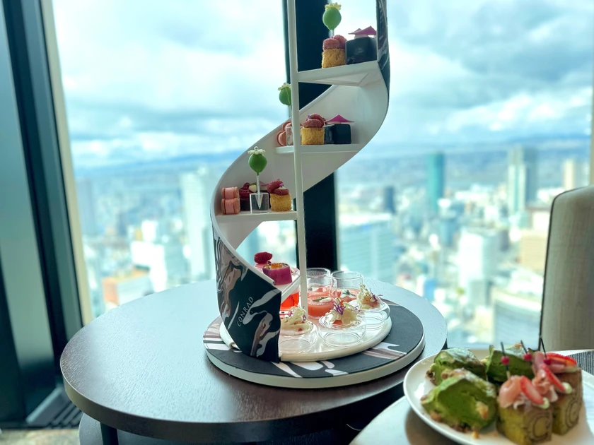 大阪ホテル】コンラッド大阪 「MELT YOUR HEART」アフタヌーンティーの