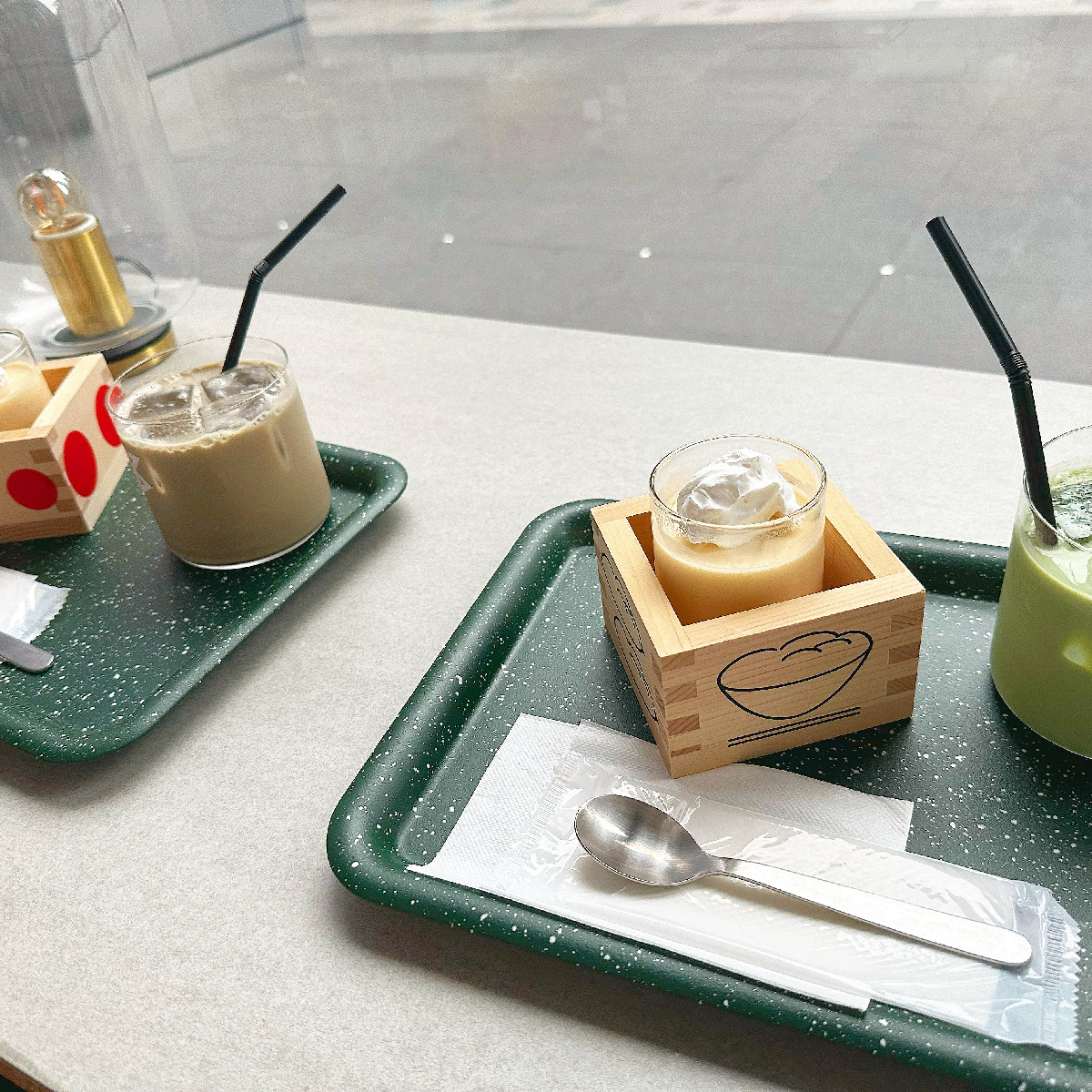 BAG cafe  【BUG cafe】【東京駅】【カフェ巡り】【無機質カフェ】