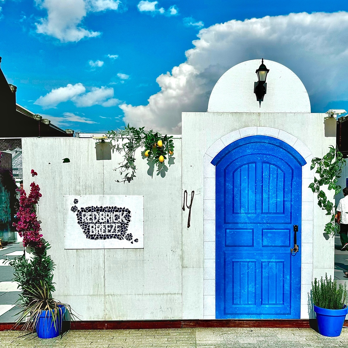 【横浜】赤レンガ倉庫でフォトジェニックな地中海リゾート体験