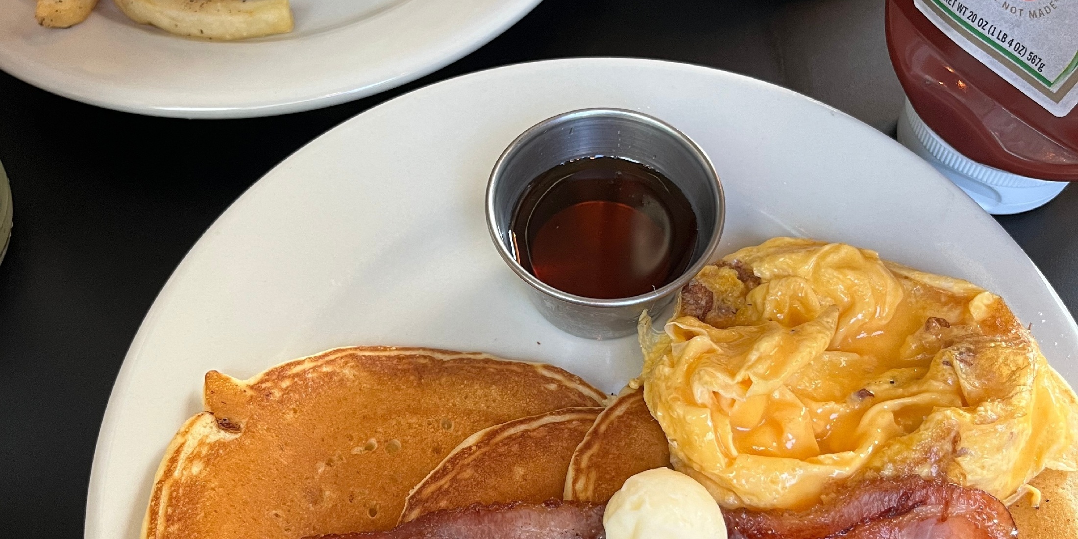 【大阪カフェ】WEST WOOD BAKERS | 並んででも食べたい アメリカンなカフェレストラン☕️
