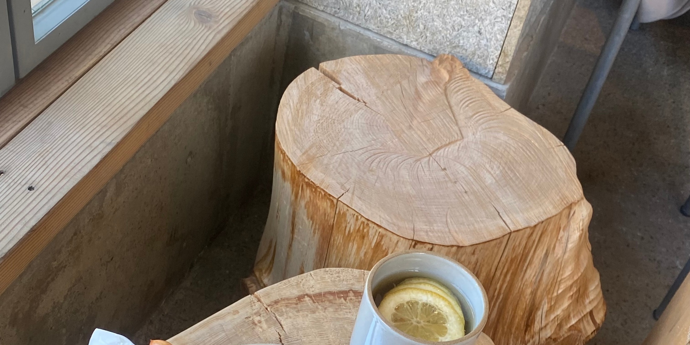 【新宿┊︎カフェ】都内の喧騒を抜けて 住宅街で食べられる激うまホットドッグに癒されませんか？ 