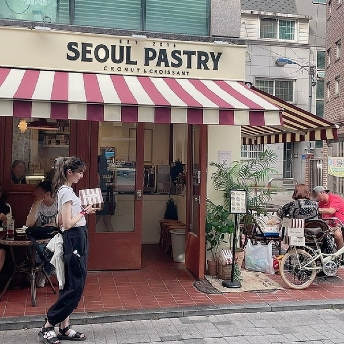 【韓国・ソウル】お店もスイーツもどっちも可愛い♡映えカフェならクロナッツ専門店