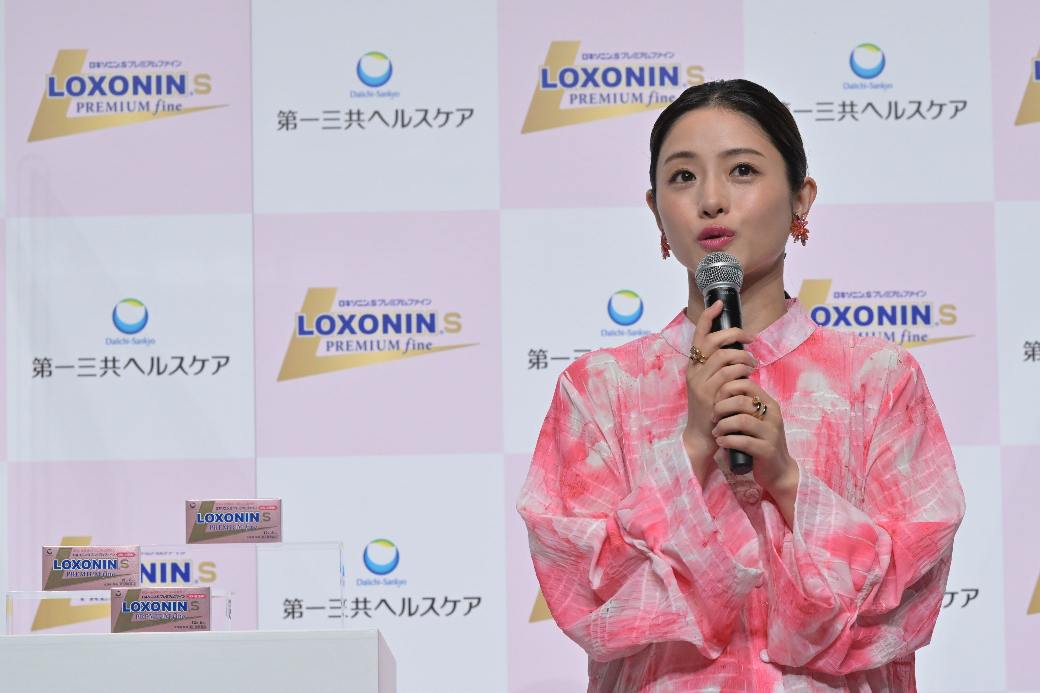 生理について語る石原さとみ