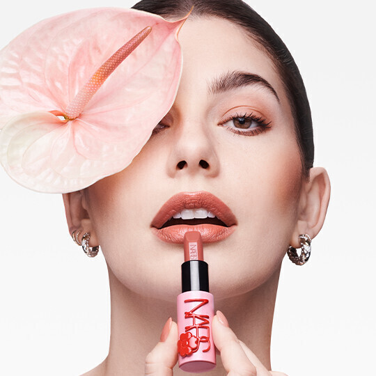 争奪戦必至！『NARS』リップに新色＆限定パッケージが登場【2025秋新色】