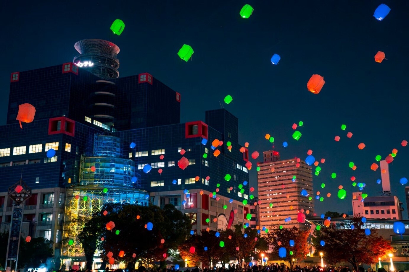 【大阪市】カラフルな光が生み出す神秘的な光景「扇町ランタンフェスタ」開催決定！