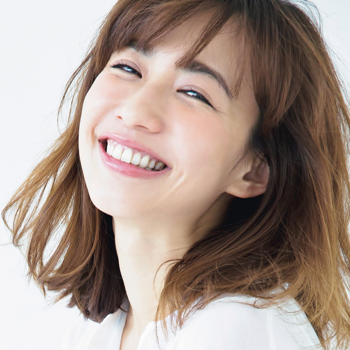 【優木まおみ】20代の転機は“昆虫を食べる仕事”。自信を喪失していた頃、そして現在の活動とは