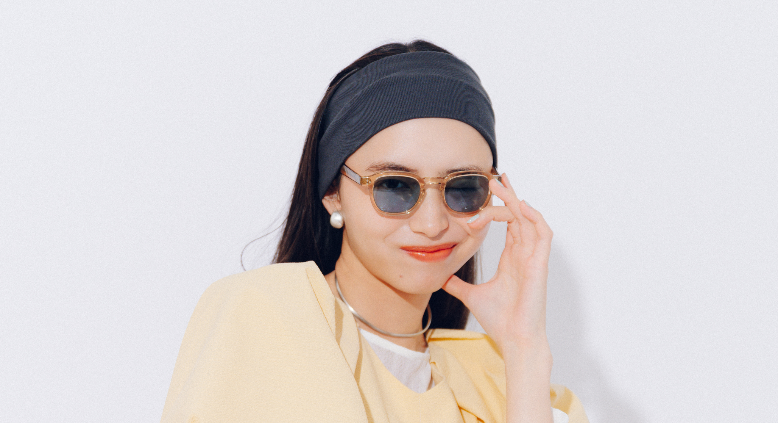 【井桁弘恵の休日コーデ】ロンTレイヤードでこなれ見えするワンピコーデ