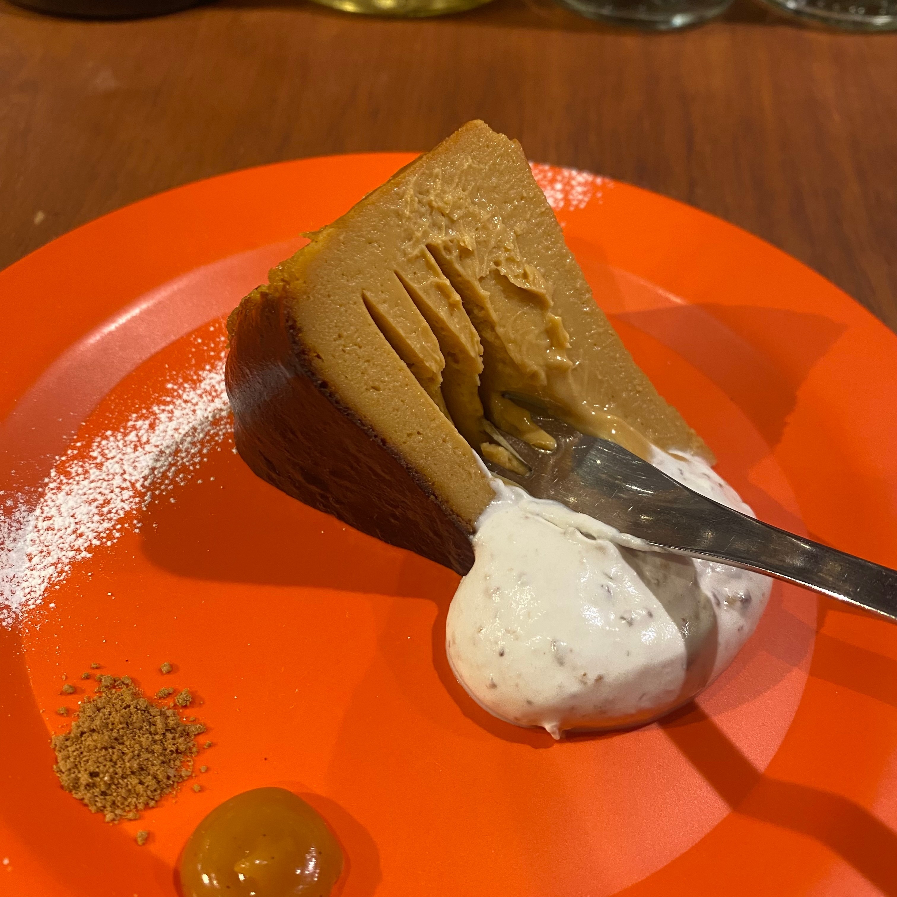 クリックでトリミング After All Coffee 季節限定のキャラメルのバスクチーズケーキ