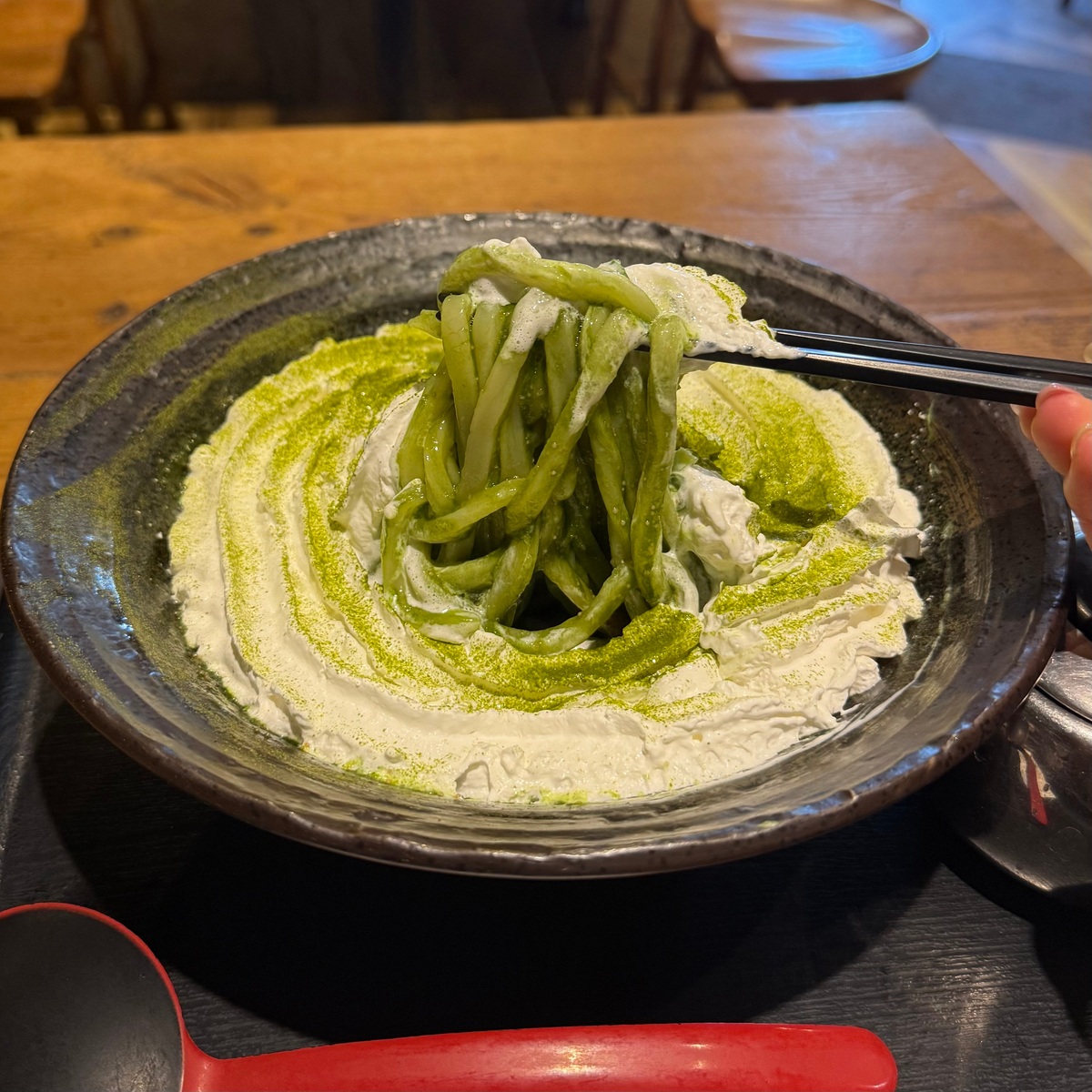 【期間限定】緑の明太うどん、どんな味？！”山下本気うどん”と”ファンケル”コラボ商品が気になる！