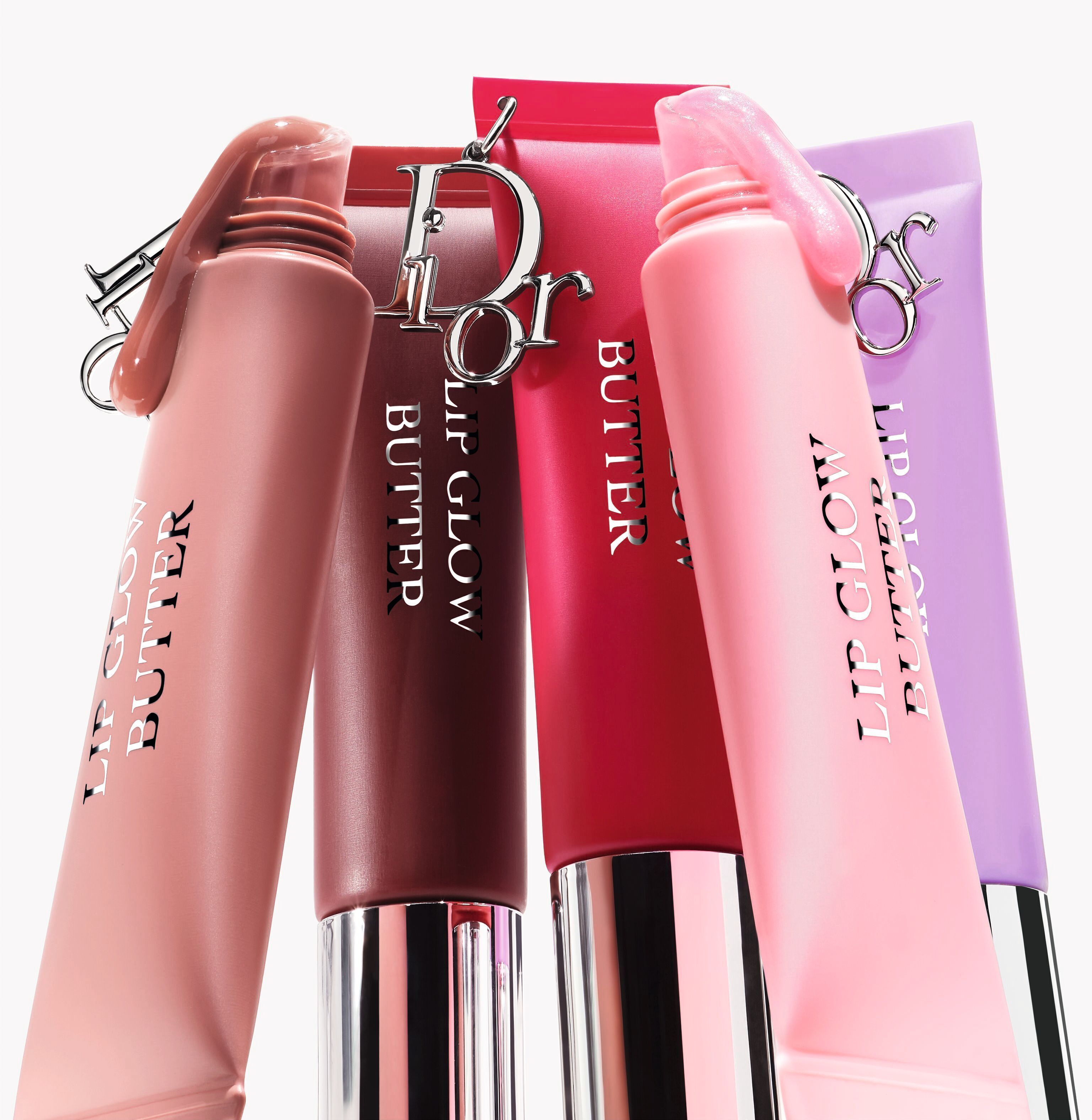 新たなリップ沼へようこそ。とろけて密着『ディオール』の最新リップ【2025新色】