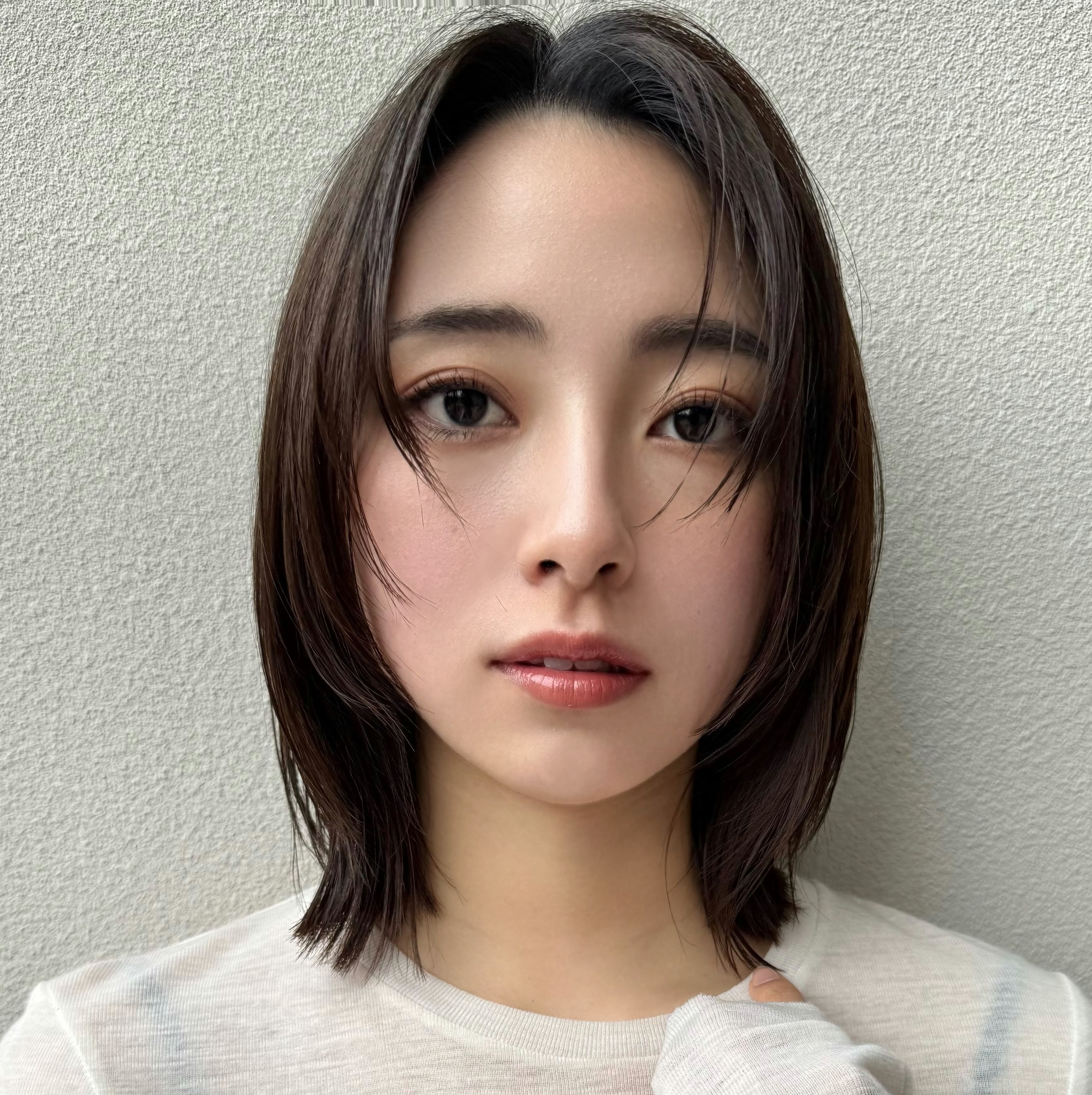 【伸ばしかけヘアにもおすすめ‼︎】レイヤーで毛先のハネすら味方に！ ロングボブ&面長さんにおすすめ