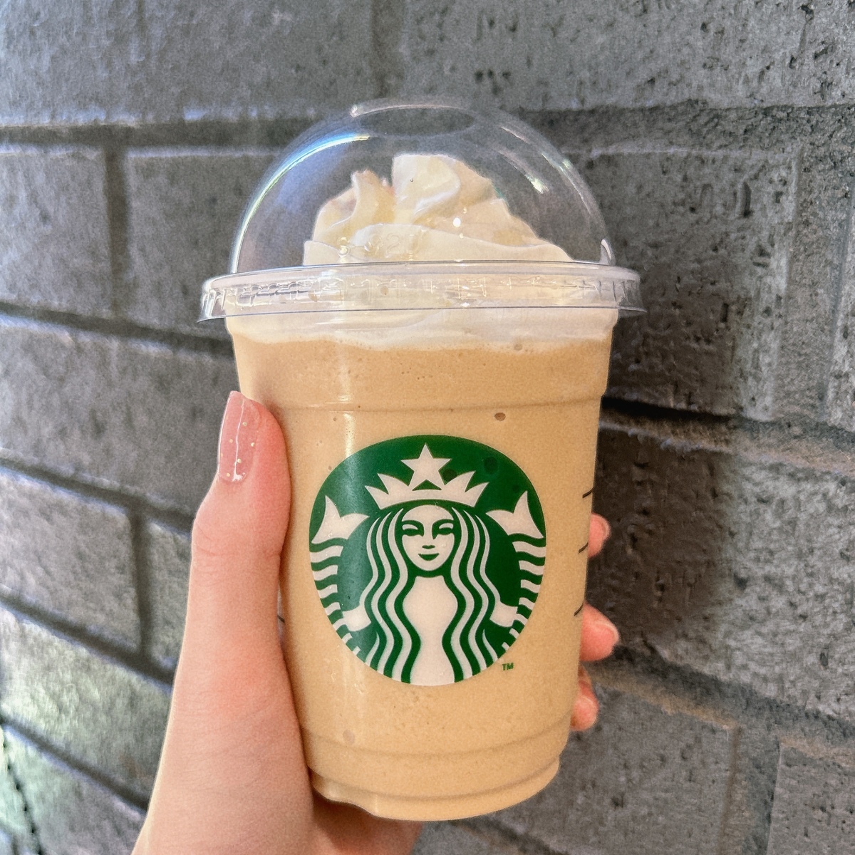 【スタバ新作】定番化希望！アールグレイ ブーケ & ティー フラペチーノが新発売！