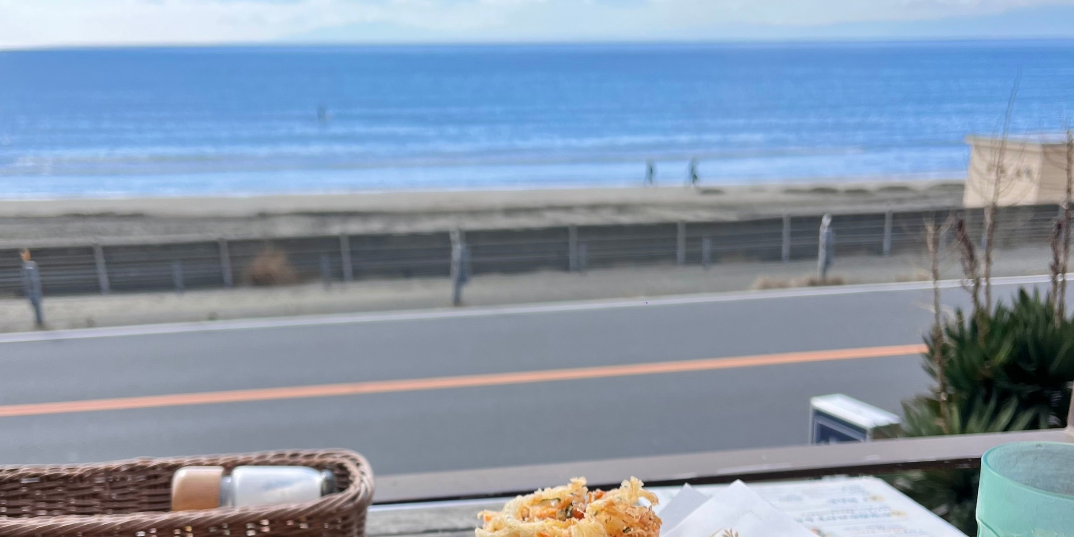 【神奈川｜鎌倉】ロケーションが最高！海を眺めながら楽しむランチ「キコリ食堂」