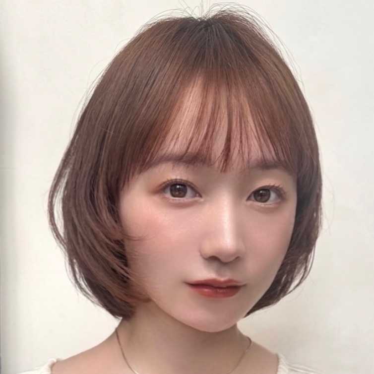 【最旬ボブ】今注目のふわっとボブ！ 顔まわりレイヤーで小顔見せもOK