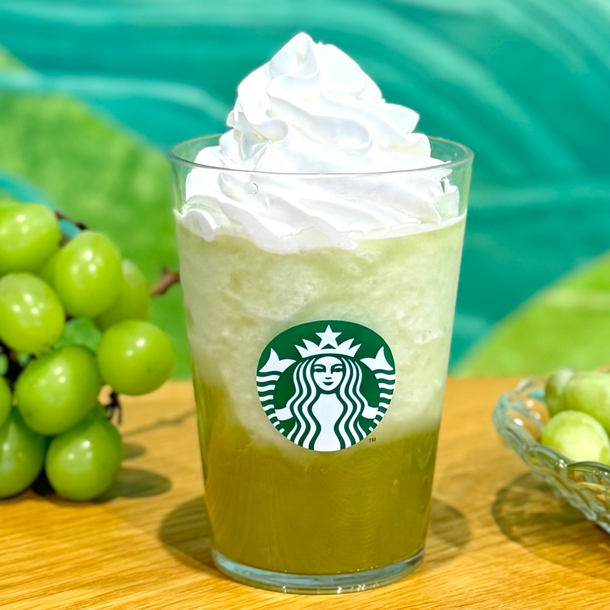 【スタバ 新作】マスカット3種類を飲み比べ！ 優勝メニューは？