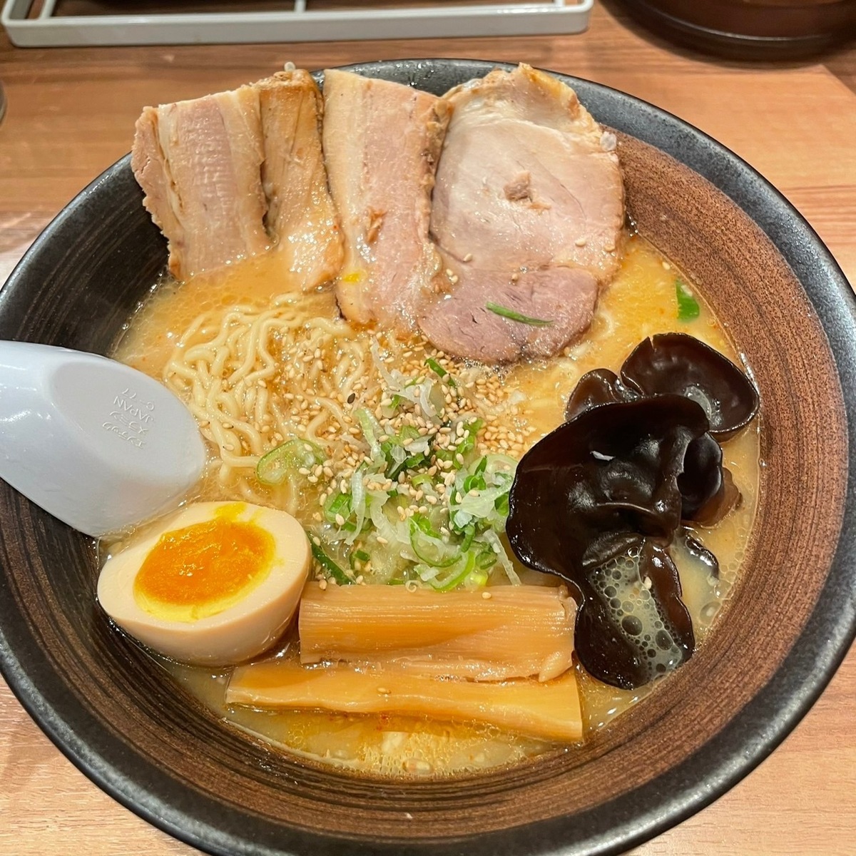 【新千歳空港】北海道ラーメン道場「梅光軒」は旅の最後に食べたい〆の絶品ラーメン！