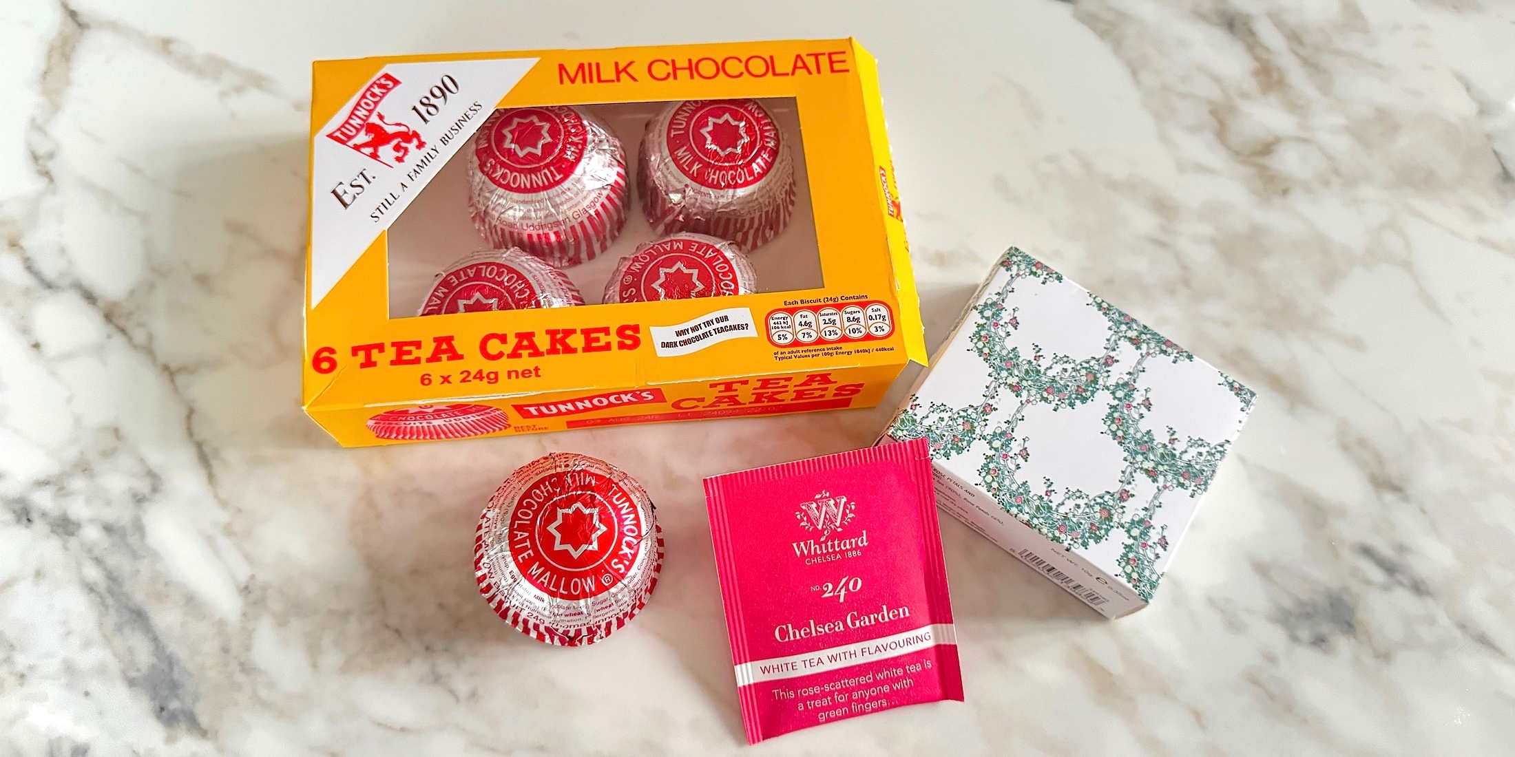 【お土産】イギリスの味 お土産でもらったティーケーキと紅茶で優雅なティータイムを♡