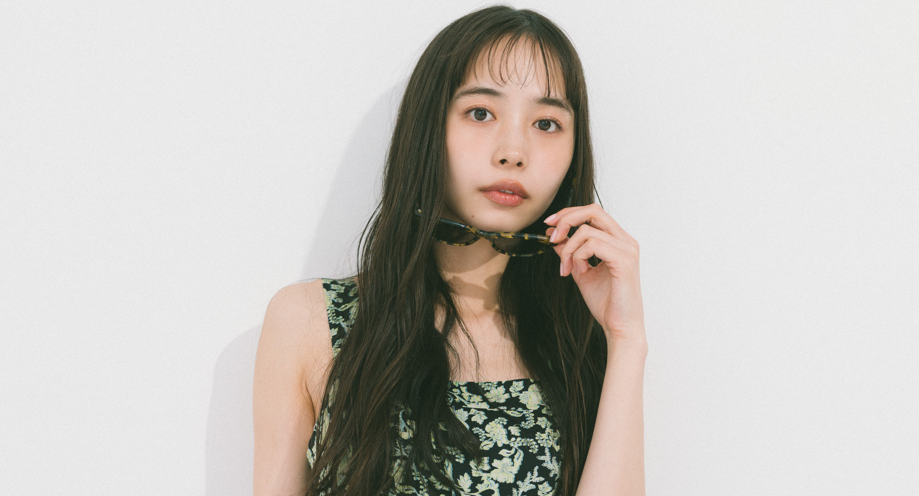 【井桁弘恵】ドラマティックで上品♡ おめかしワンピは夏デートにも