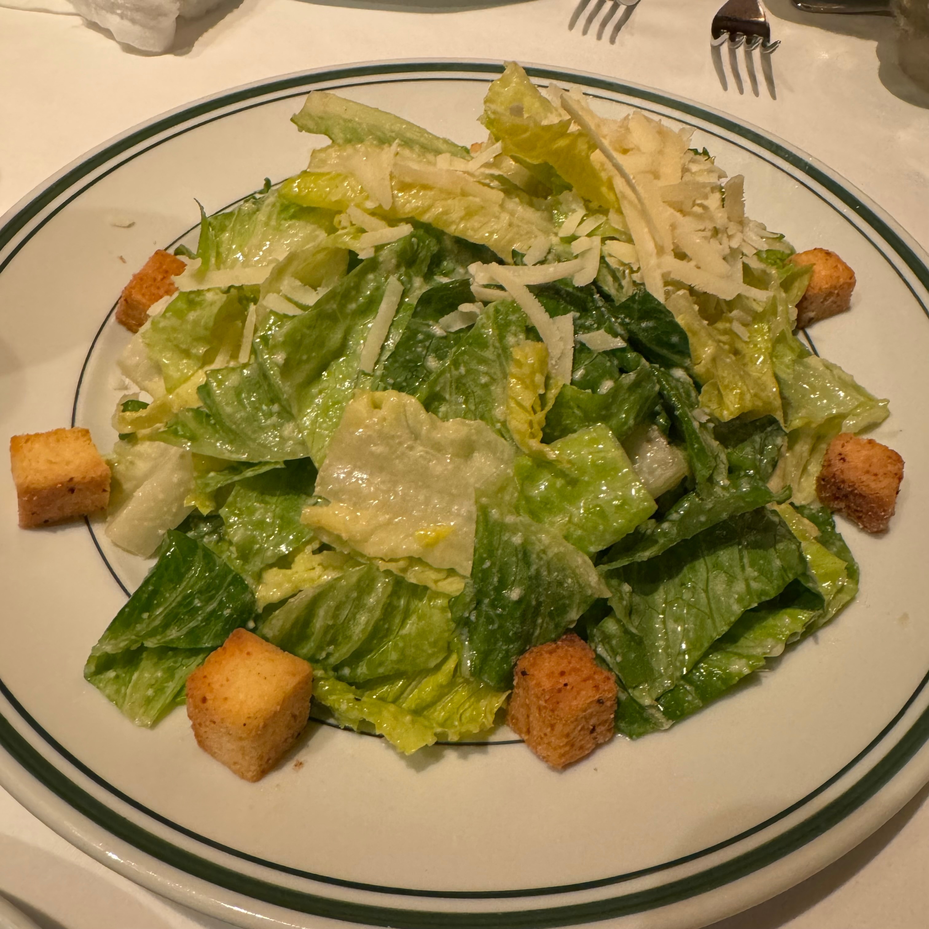 ステーキハウス　ウルフギャングステーキ　サラダ