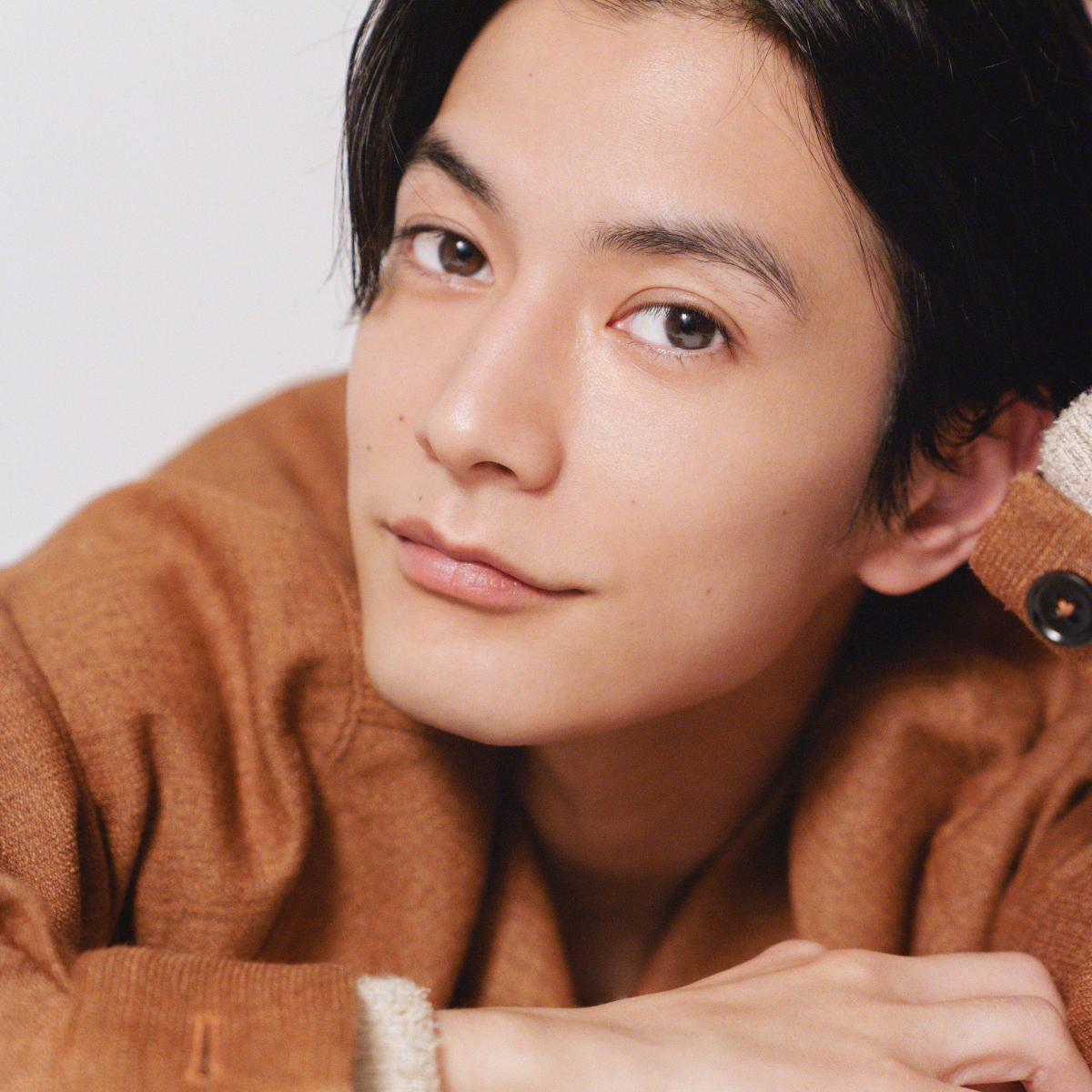 俳優・渡邊圭祐さんにインタビュー。『無駄な抵抗』で、3度目の舞台出演となる今の心境は？