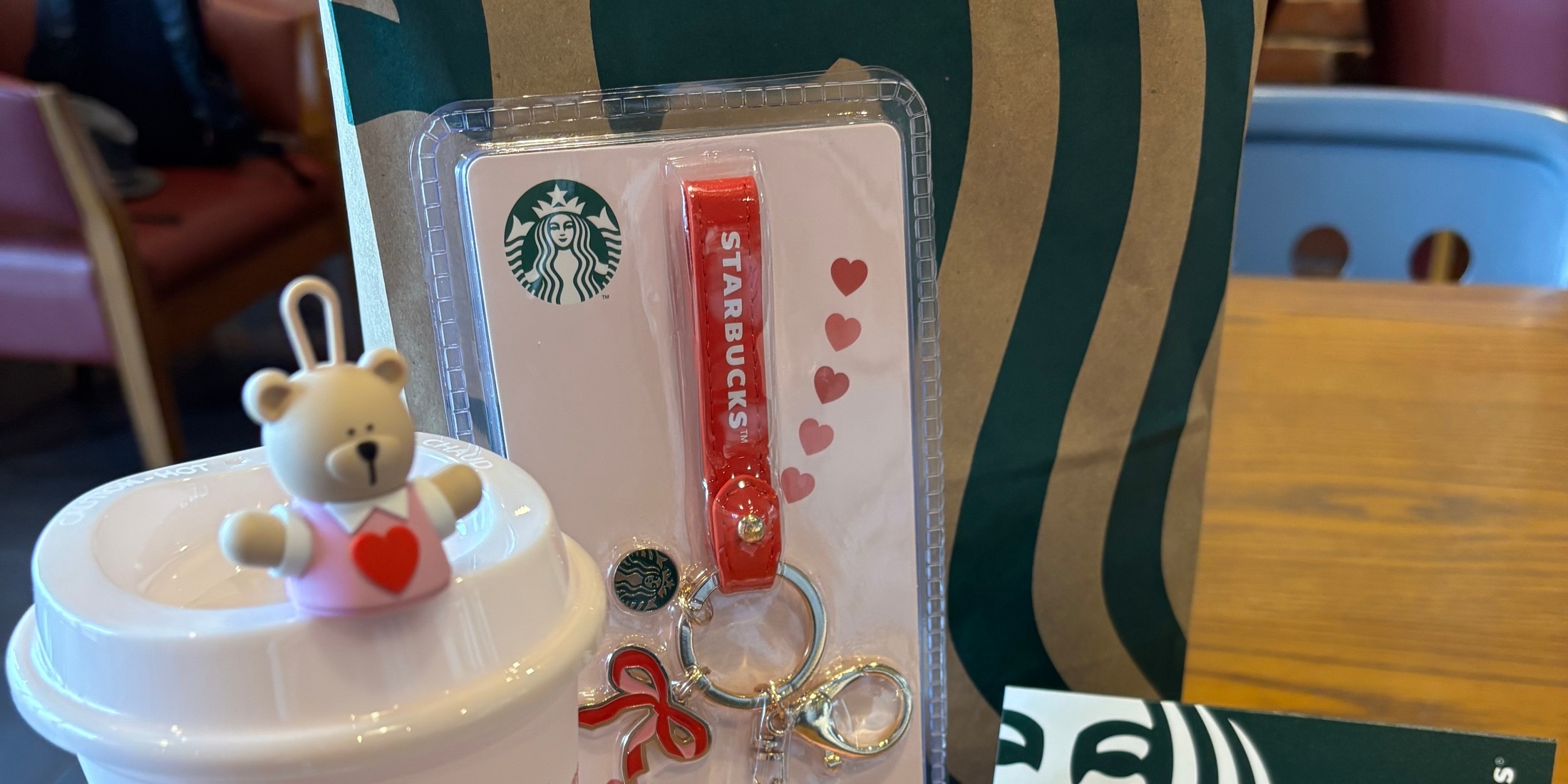 【スタバ】1/15発売！バレンタイン2025 ❤️ 
