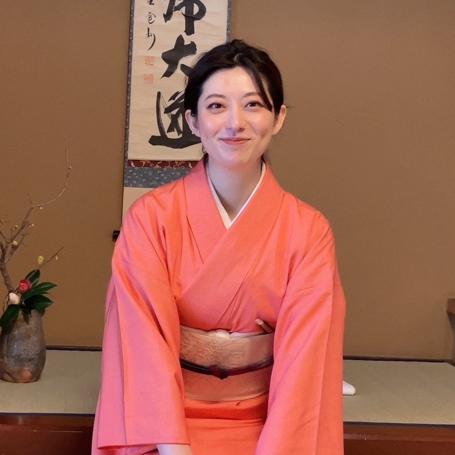 初めまして、ジブリ好きなサメ女優「あさもも」です