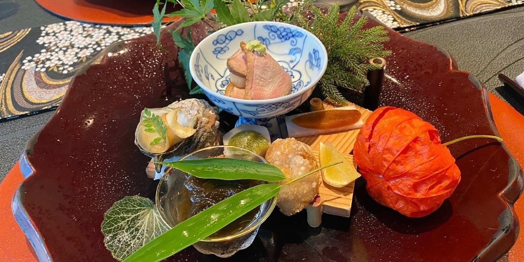 【東京・青山】日本料理店《星のなる木》でゆっくり個室懐石ディナーデート♡