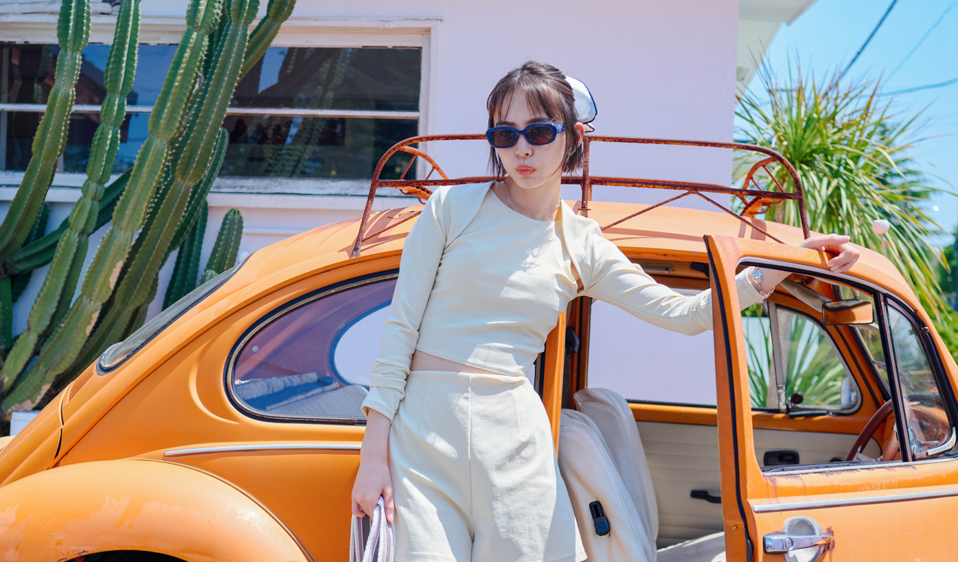 【井桁弘恵×2025年最新水着】夏のトリップ事情”旅は自分を甘やかすご褒美”