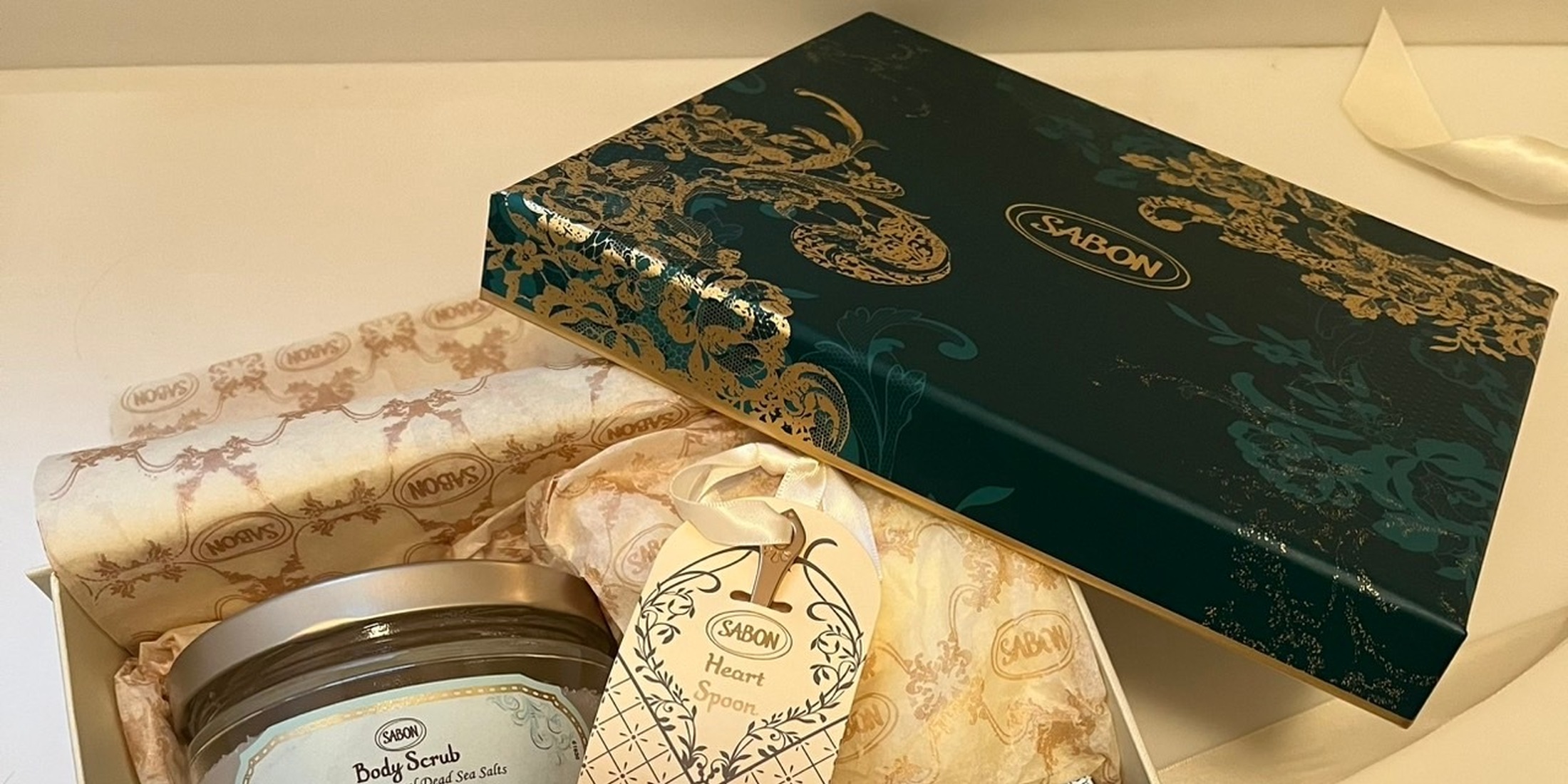 夏までに絶対GET！SABONのスクラブ3種で、思わず触れたくなるつるつる肌へ！