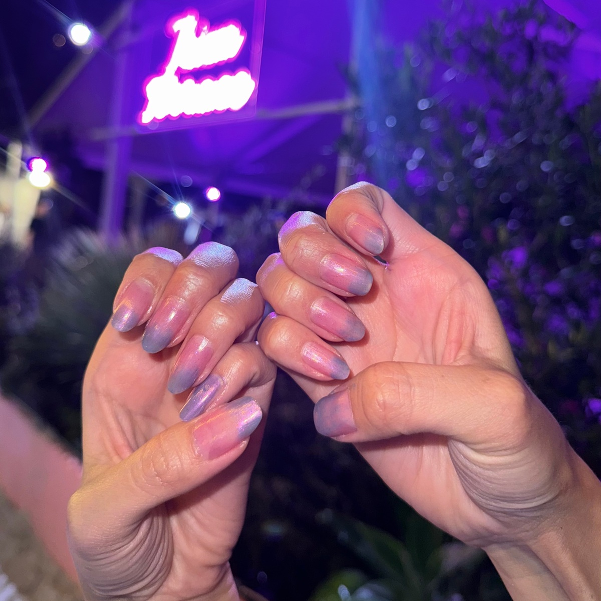 【ネイル】ネオンっぽ、ナイトプールネイル💅🏻🌃💗