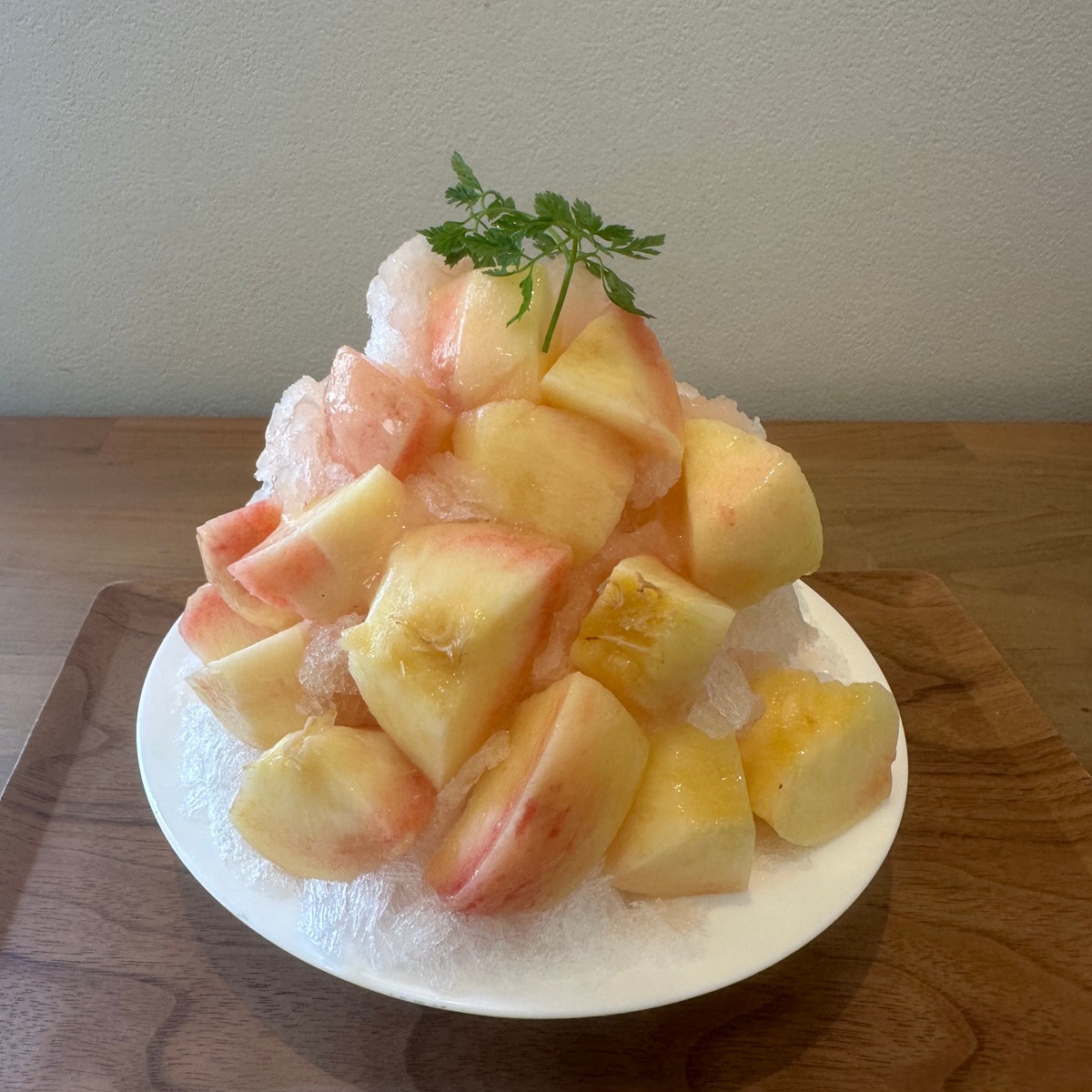 【京都二条駅徒歩5分】KYOTO KEIZO OYATSUの桃のかき氷が始まりました🍑