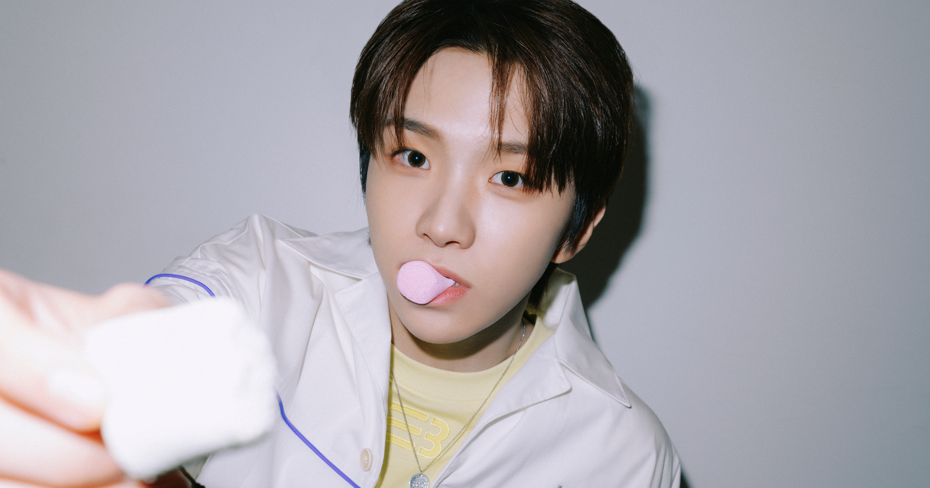 BOYNEXTDOORメンバー・WOONHAK（ウンハク）「SBS人気歌謡」MC時
