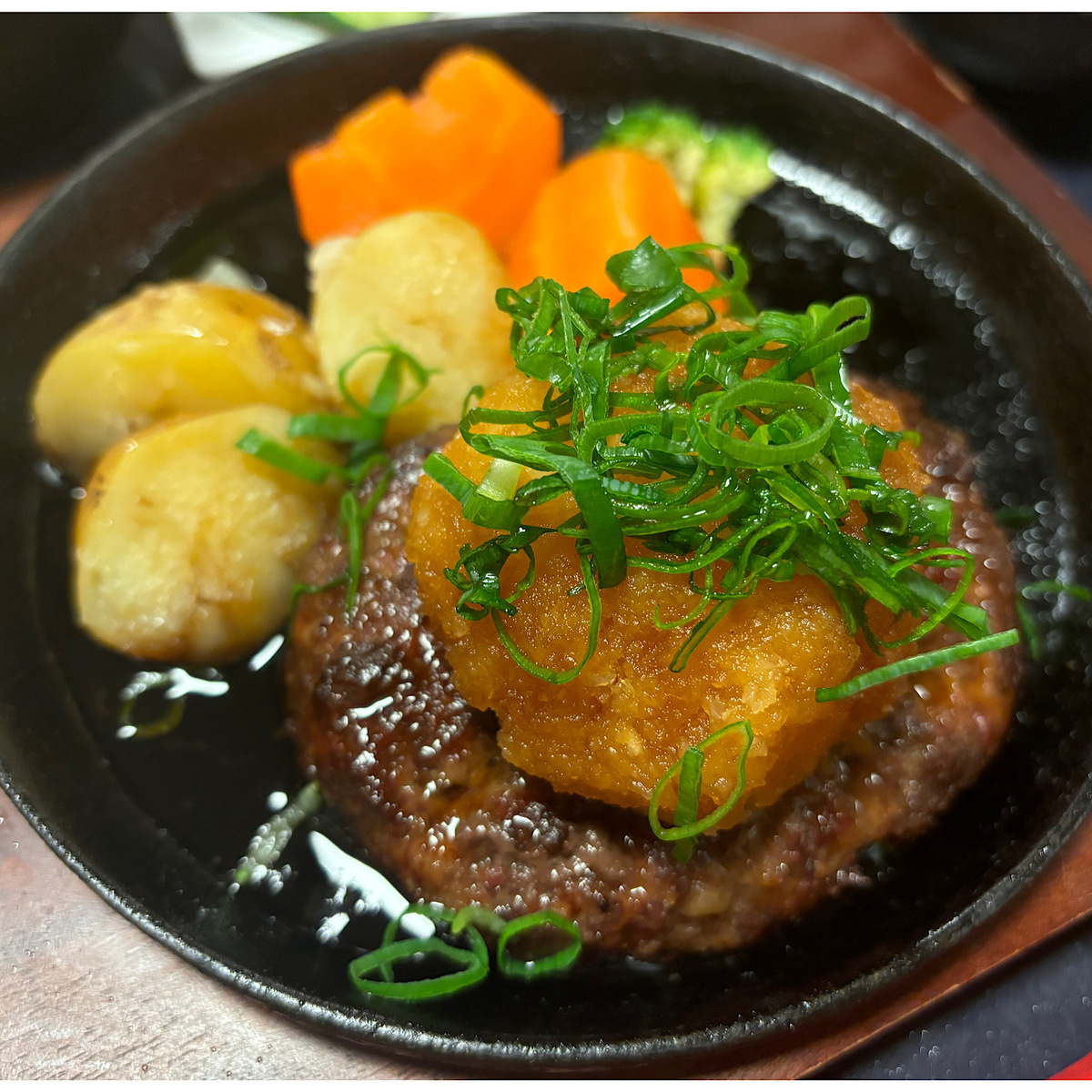 【三重県】三重に行くなら絶対食べて！！たっっぷり大根おろしで食べる松坂牛の「絶品ハンバーグ御膳」