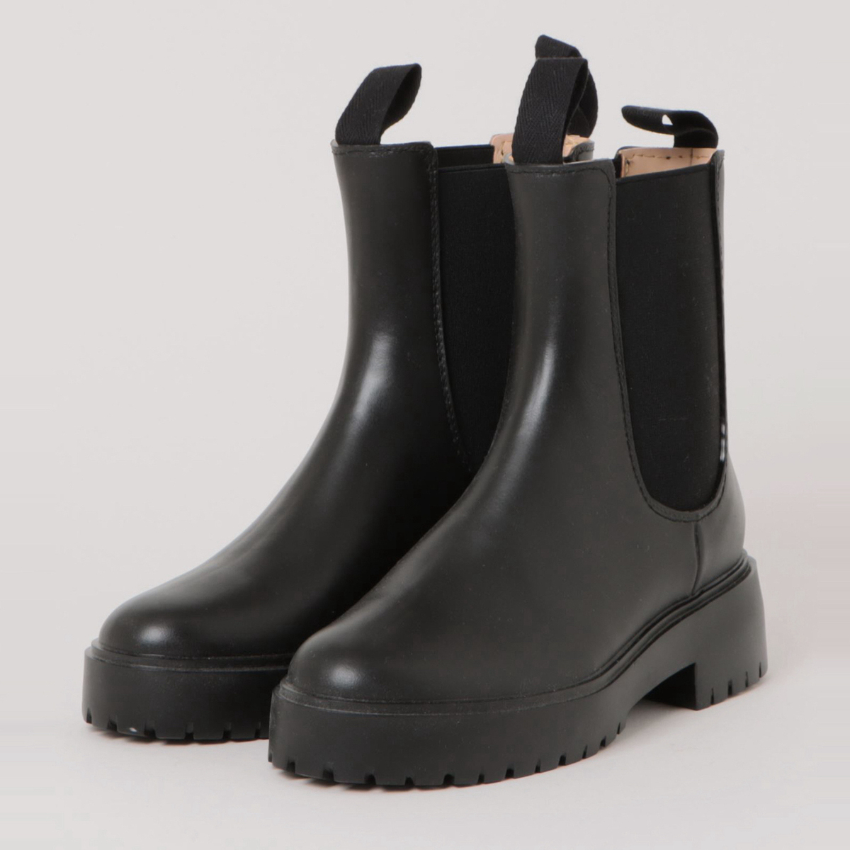 晴れの日もはきたいおしゃれデザインだけ10選　PhotoGallery