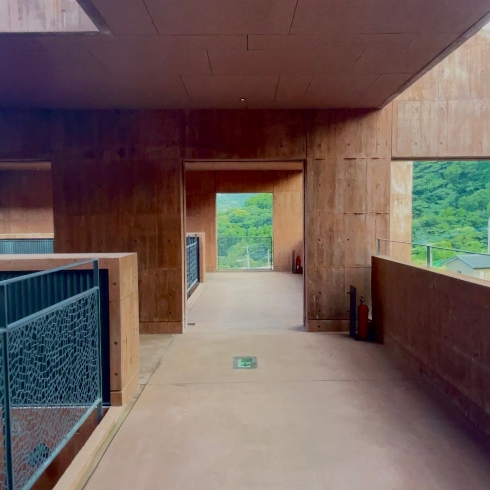 別府 ガレリア御堂原　渡り廊下