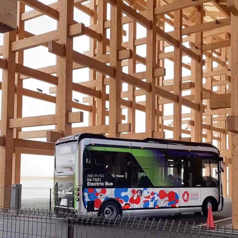 【大阪・関西万博2025】知っておくと便利なシャトルバス『e Mover』乗ってみた！乗車方法・料金・絶景ポイントをレポート