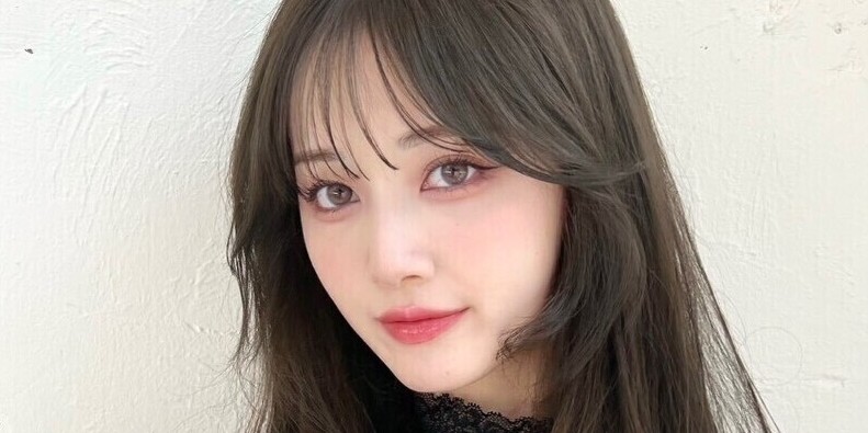 顔まわりのレイヤーで、結んだときもしゃれる！【韓国ヘア】