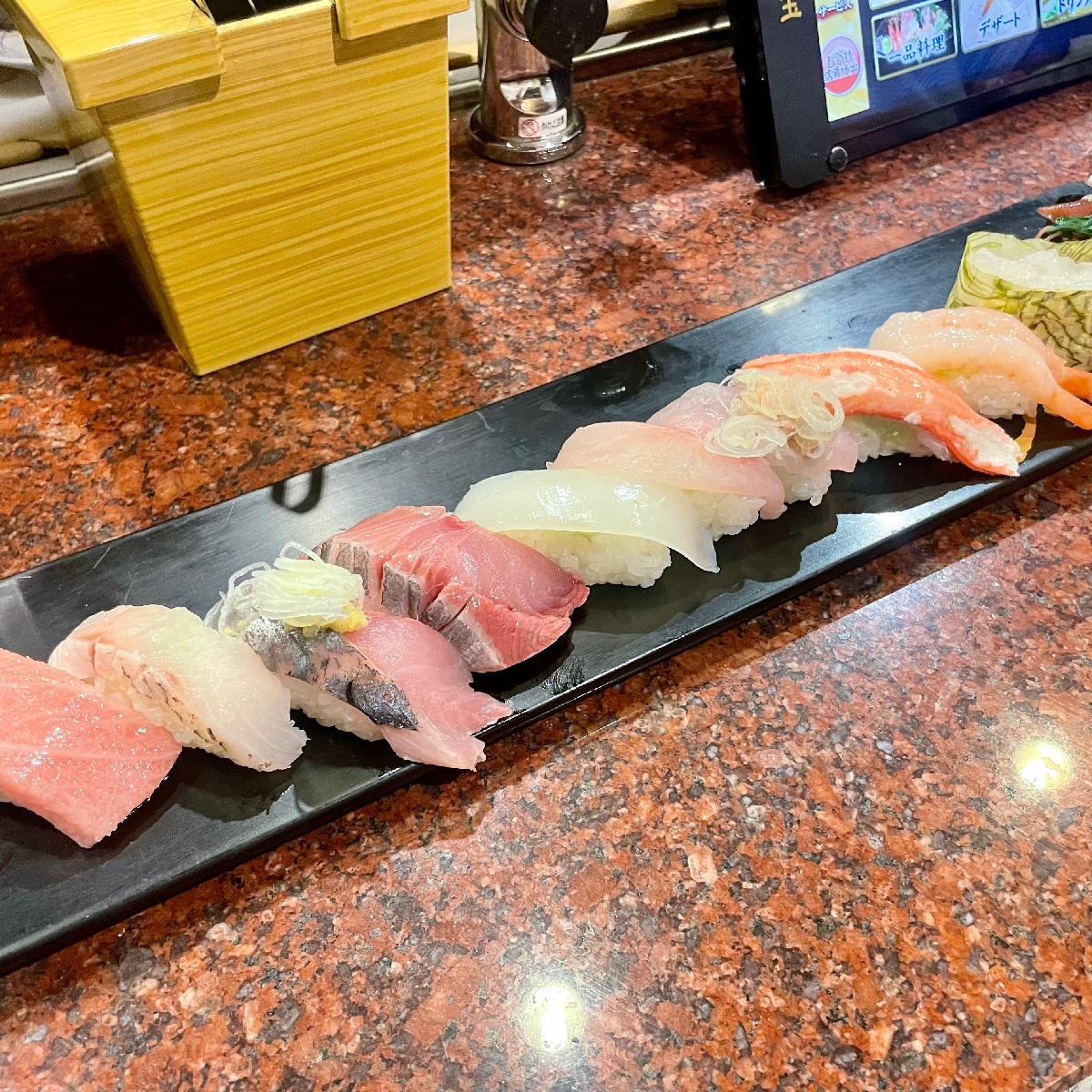 【富山】新鮮なお寿司が食べられる！回転寿司すし玉！