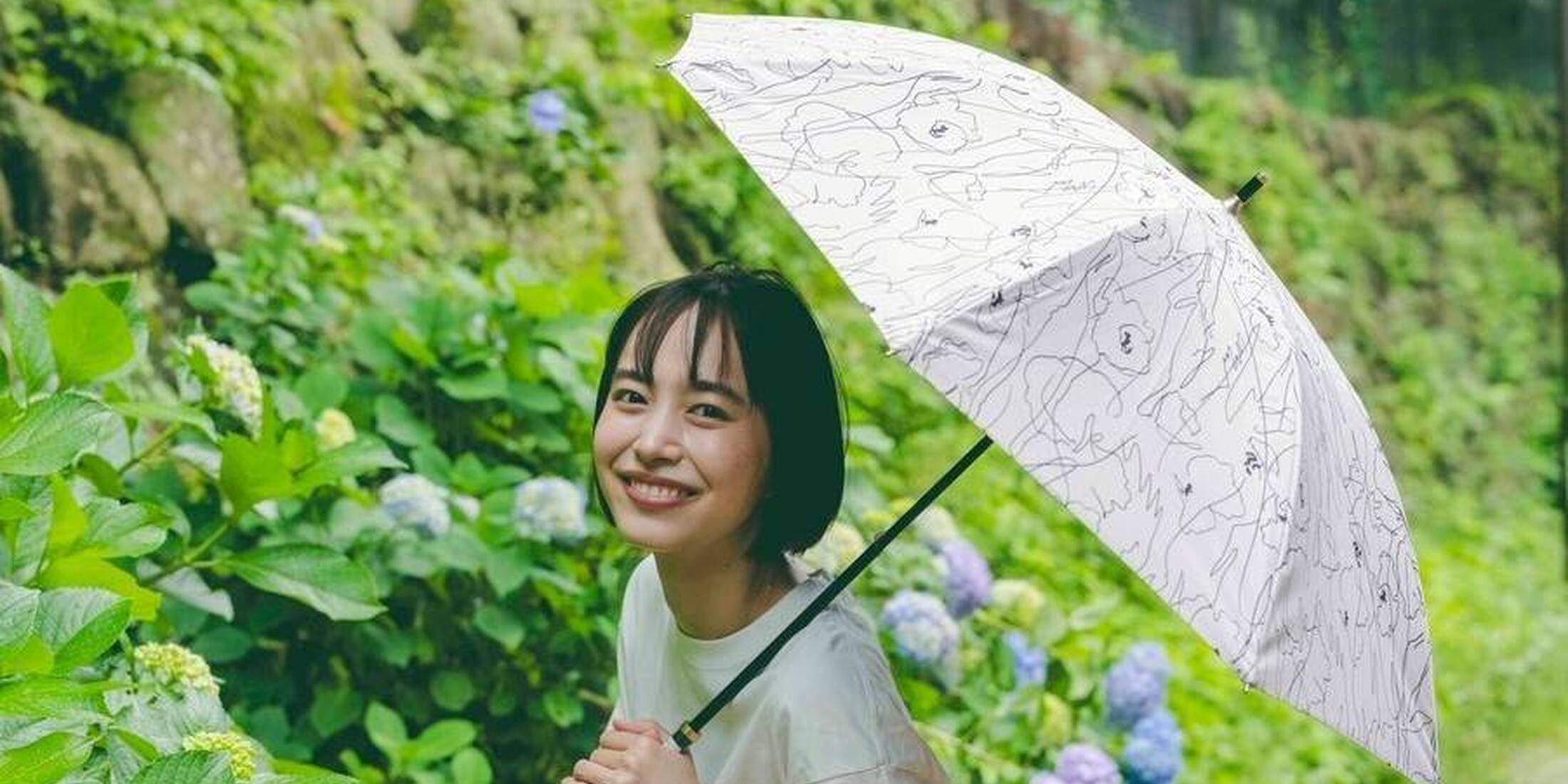 【井桁弘恵・大友花恋・新川優愛の愛用日傘】サンバリア100・サマーシールド…モアモデルの愛用品を大公開♪