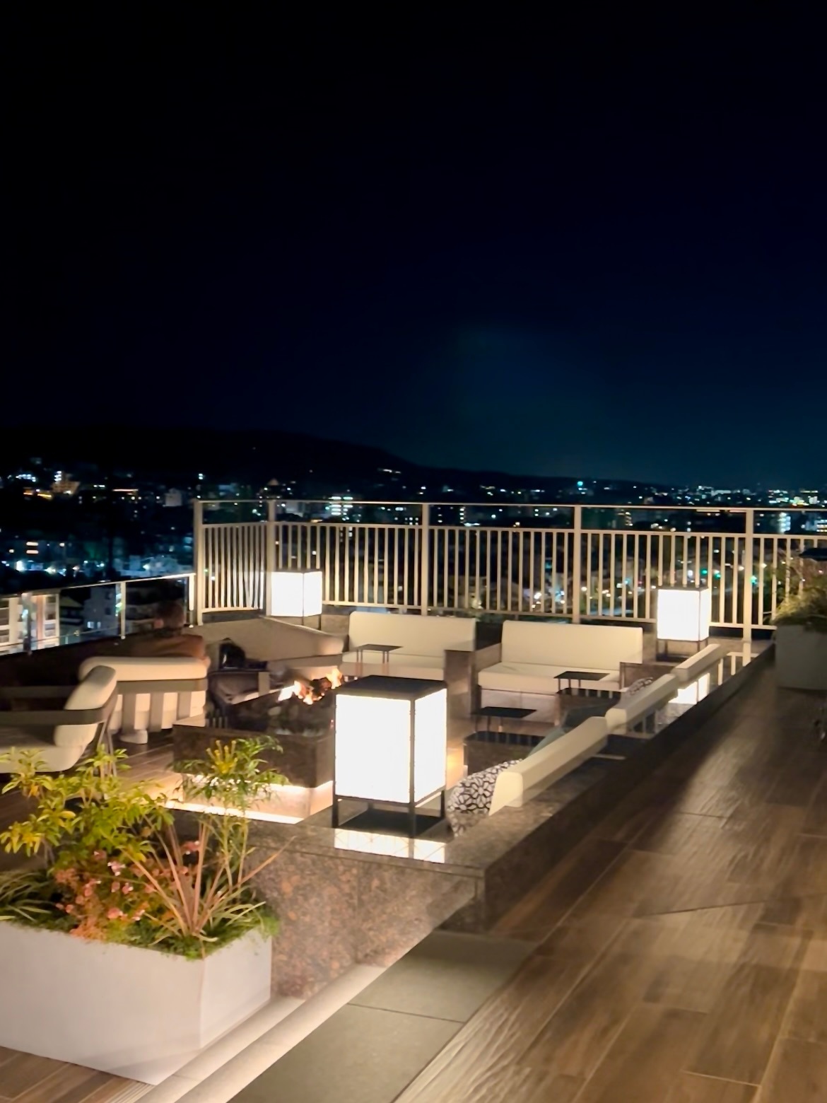 クリックでトリミング 屋上テラスの雰囲気