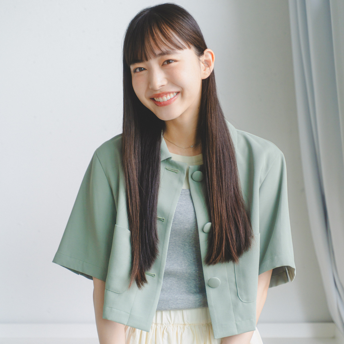 【井桁弘恵】いげちゃんが髪を30㎝以上カットしてボブに！ さらにヘアドネーションも