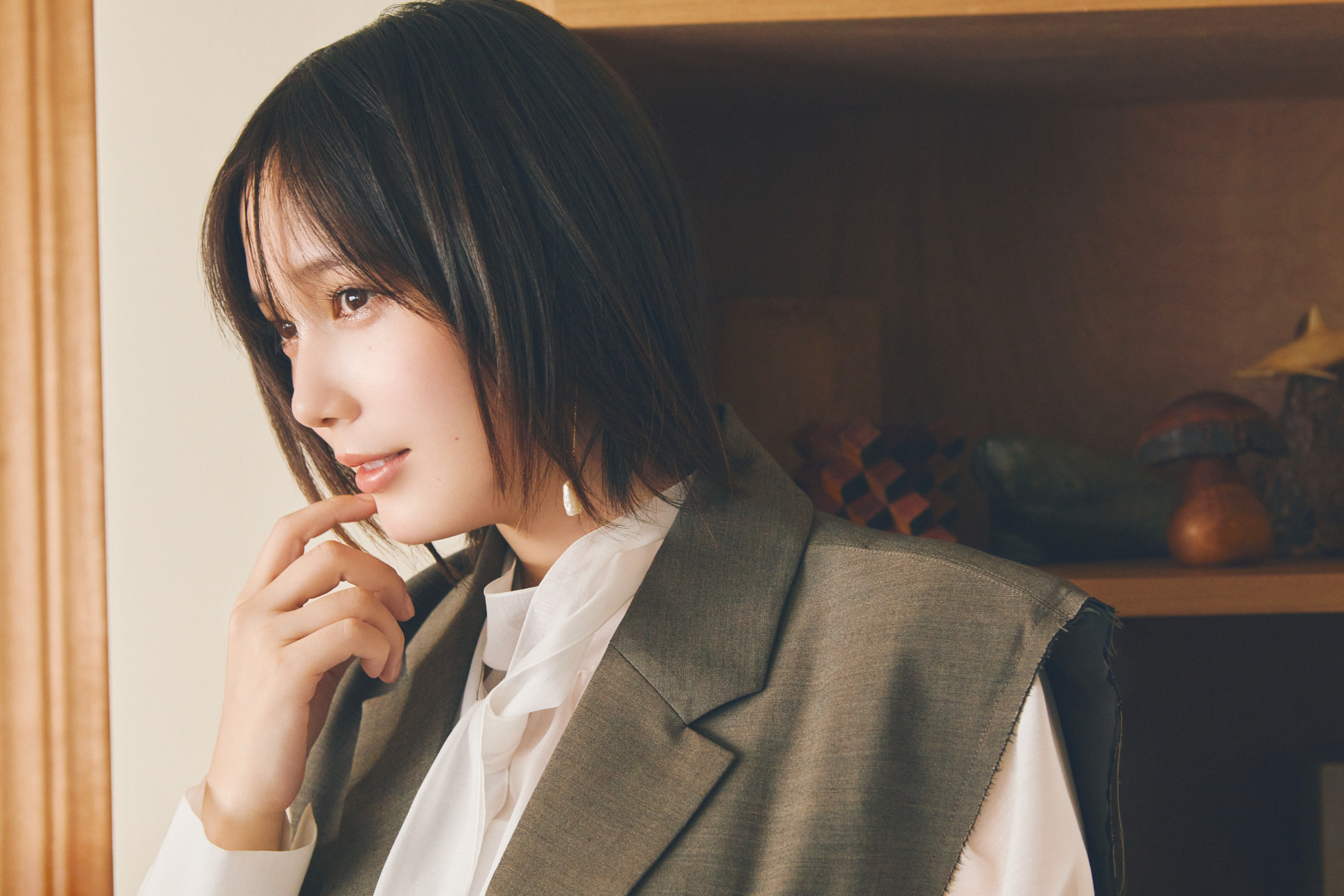 【本田 翼の通勤コーデ】時短でハンサムなオフィスコーデが完成するカセット服が優秀すぎ!