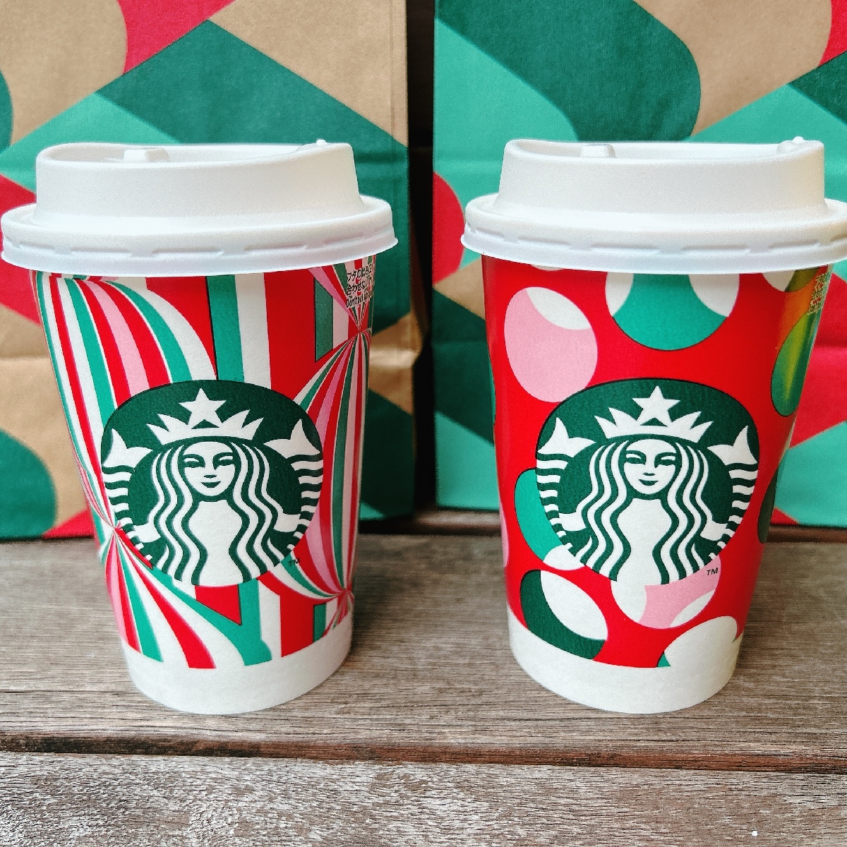 【スタバ×クリスマス】飲めるのは3週間だけ！