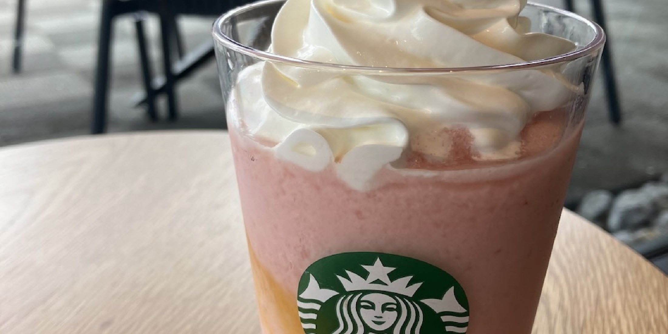 【スタバ】試してほしい！イチゴバナナフラペチーノおすすめカスタム　販売はいつまで？