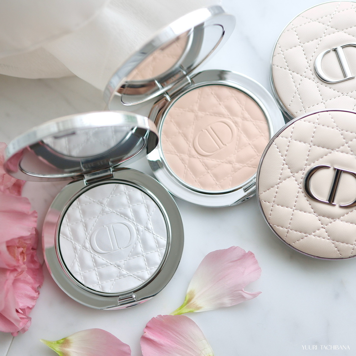 【最新】『Dior（ディオール）』2025秋新作フェイスパウダーをコスメマニア美容家がお試し！
