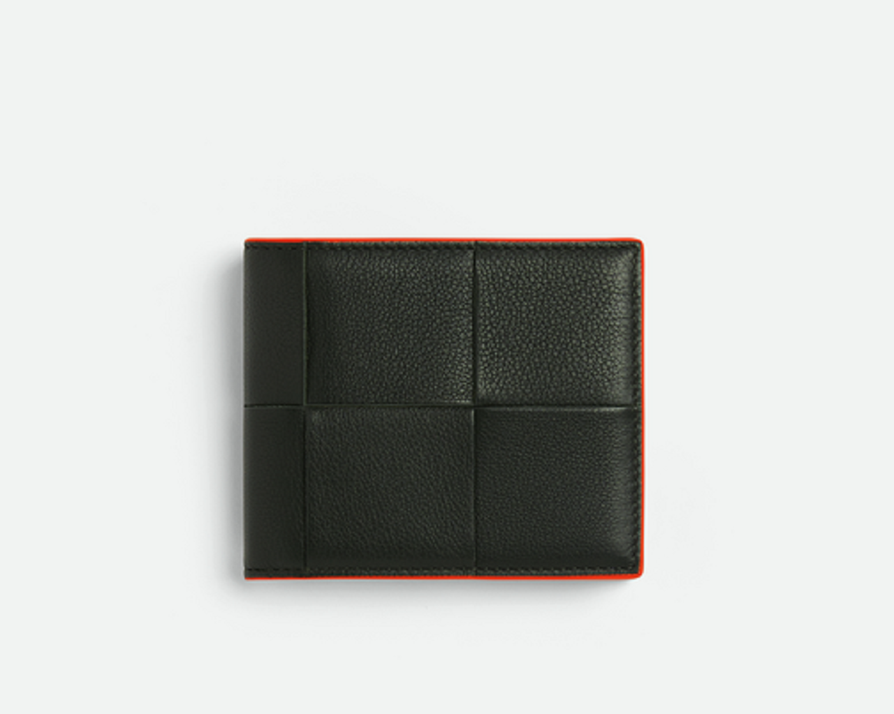 ボッテガヴェネタのカセット財布　黒　メンズ　日本限定カラー