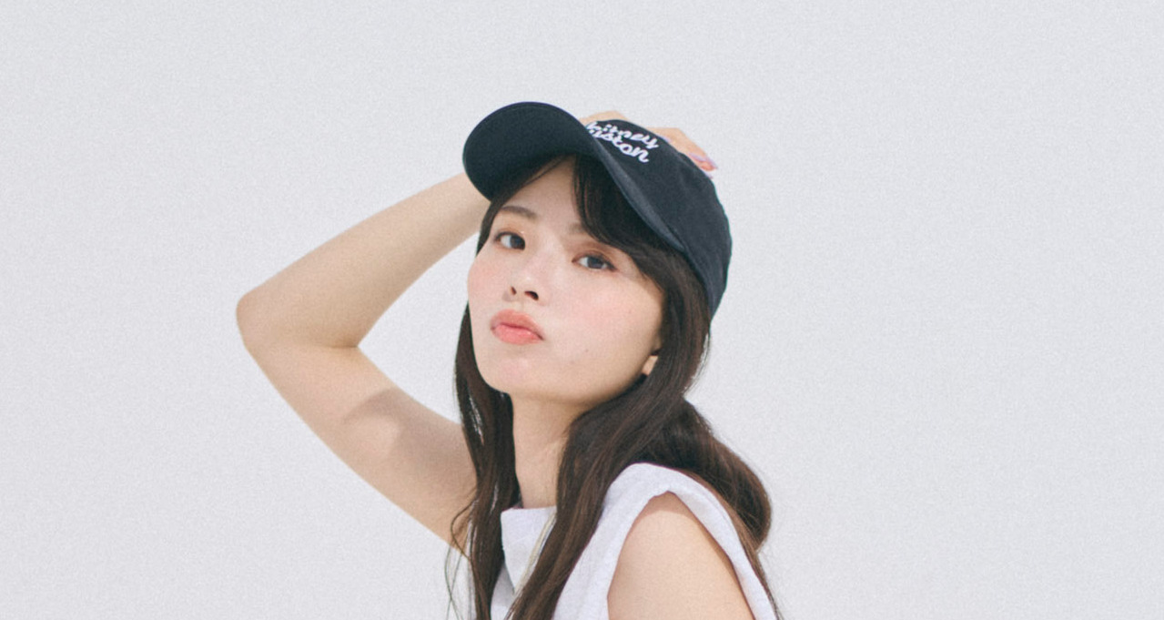 【川口ゆりなの休日コーデ】夏のお出かけは色鮮やかなスカートを主役に